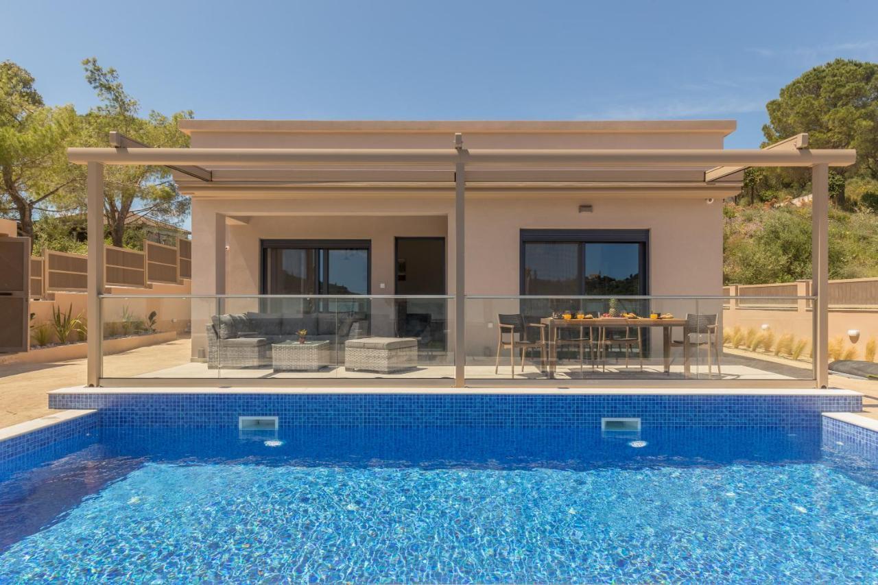 Amelia Residence تراغاكي المظهر الخارجي الصورة